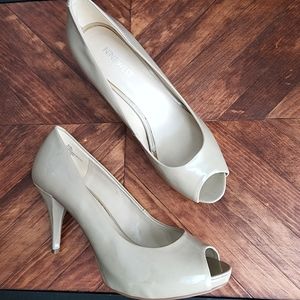Women's Nine West heels size 8.5
